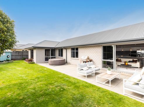71 Rannoch Drive, Broomfield