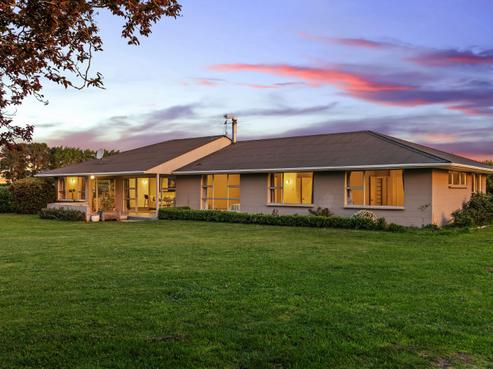 755 Sandy Knolls Road, West Melton