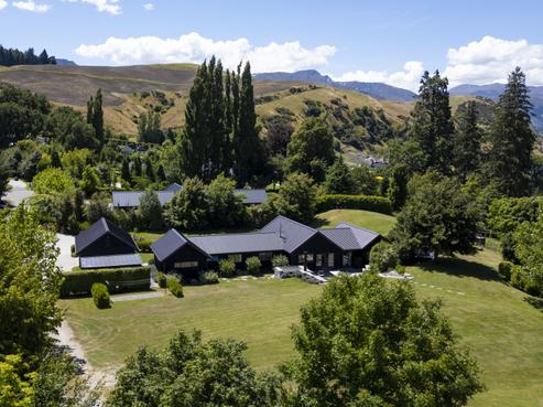 12 Ellen Johnson Terrace, Dalefield/Wakatipu Basin