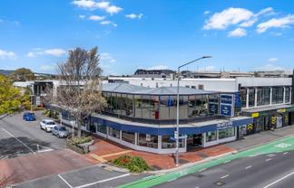 For Lease-Quality office with exceptional profile