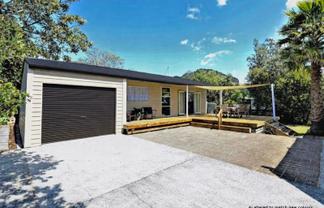 23a Marlin Place, Whiritoa