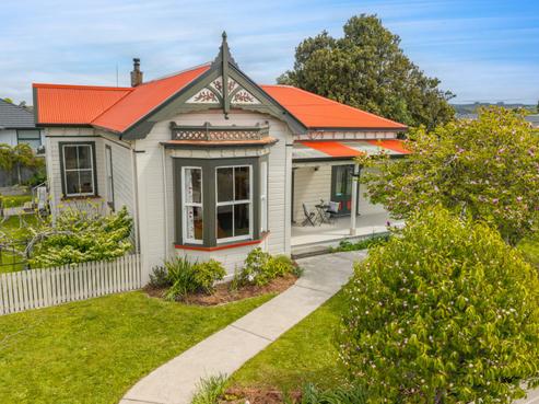 11 Waimea West Road, Brightwater