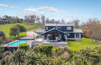 167 Holdens Road, Clevedon