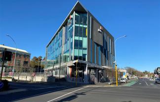 Prominent Building Offering Utmost Convenience