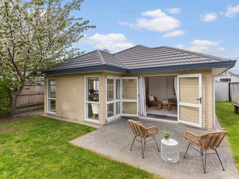 36 Sheridan Crescent, Trentham