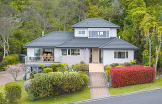 19 Te Urunga Place, Acacia Bay