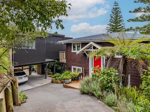 8 Kellet Street, Opua