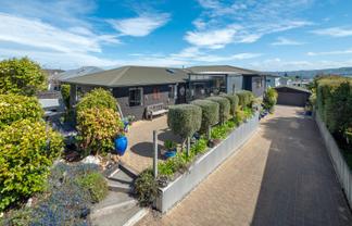 9 Gillies Avenue, Taupo