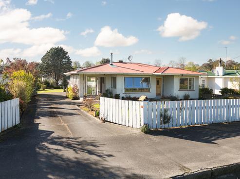 69 Great North Road, Waipawa