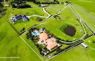 B/2217 South Head Road, South Head, Helensville
