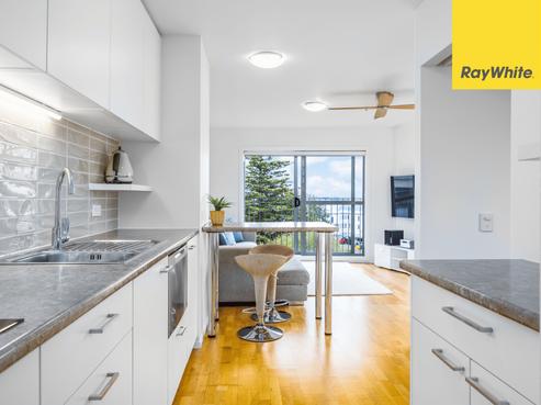 9/18D Scotia Place, Auckland Central