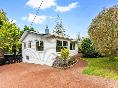 56 Taupo Street, Green Bay