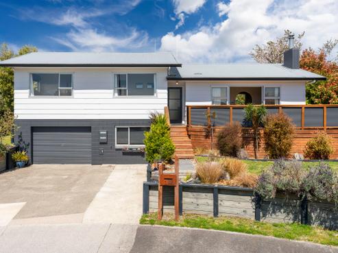 14 Kempton Place, Richmond Heights