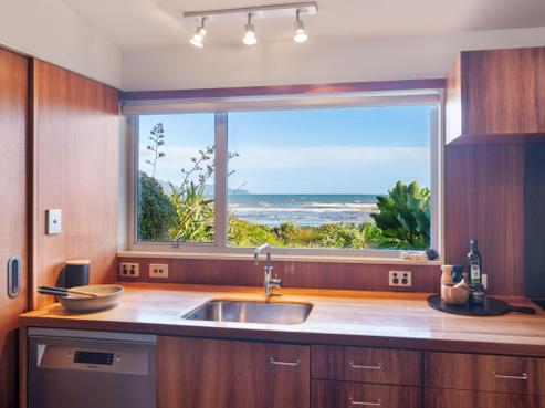 75 Field Way, Waikanae Beach