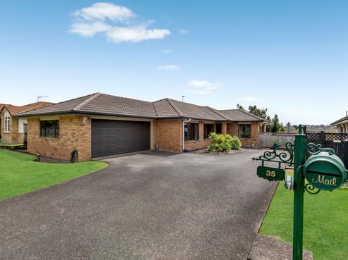 35 Fergy Crescent, Wattle Downs