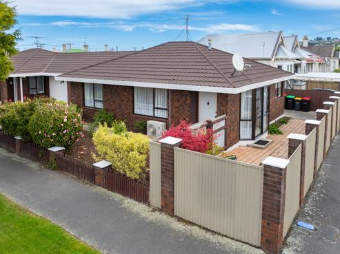 13A Young Street, Saint Kilda
