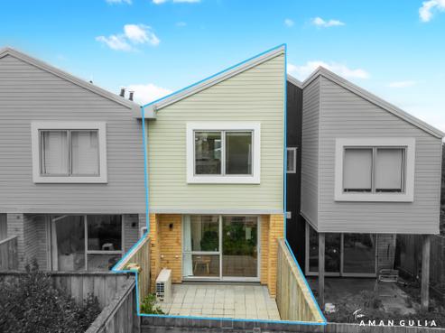 15 Helen Jenepher Lane, Mount Wellington