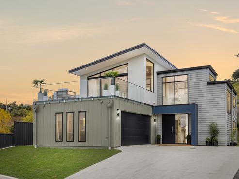 87 Oak Road, Poraiti