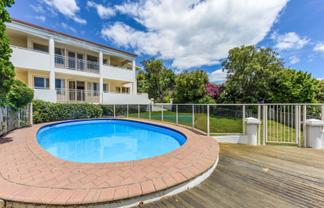 70 Queens Road, Stepneyville