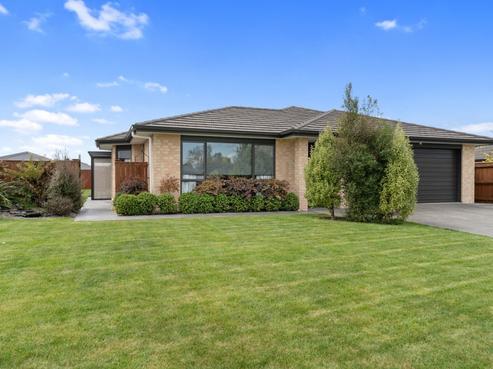 10 Austin Reid Avenue, Carterton