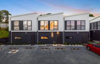 16-18 Handley Avenue, Narrow Neck