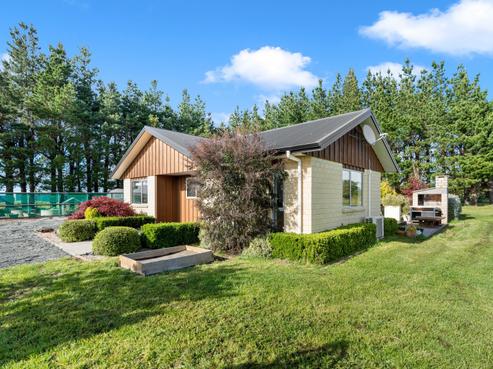 151A Woodside Road, Featherston