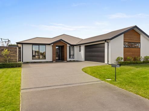 61 Cassidy Avenue, Lincoln