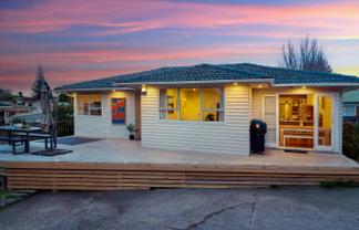 86 Rosewarne Crescent, Glendene