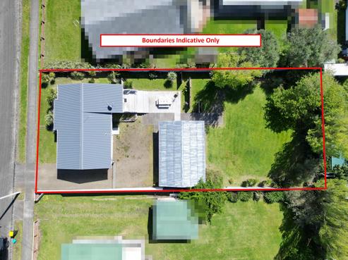 7 Hennessy Street West, Foxton Beach