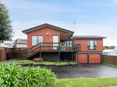 1/15 Seaglen Place, Botany Downs