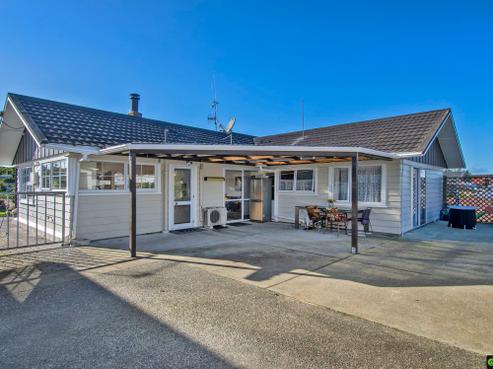 48 Carr Street, Kamo