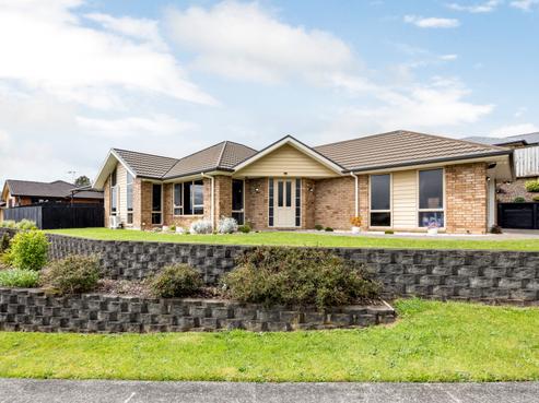 4 Everton Place, Grandview Heights