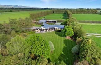 247 Collins Road, Lincoln