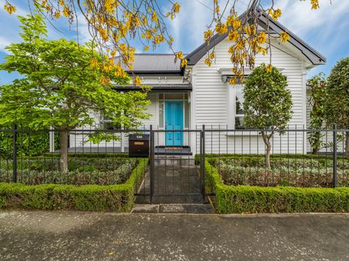 135 Packe Street, Edgeware