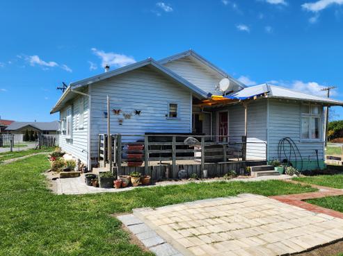 14 Rhodes Street, Pareora