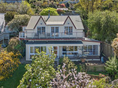 12 Cunningham Terrace, Lyttelton