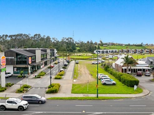 2 Putaki Drive, Kumeu