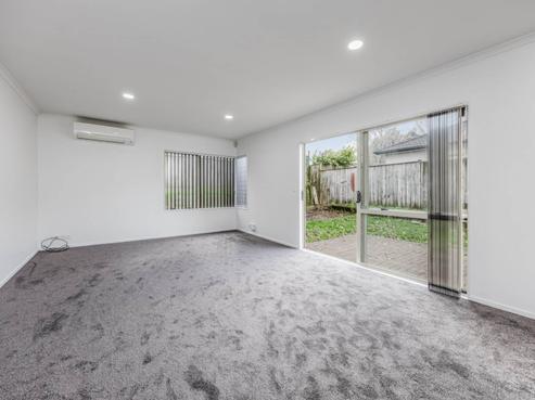 9 Ashmere Lane, Weymouth