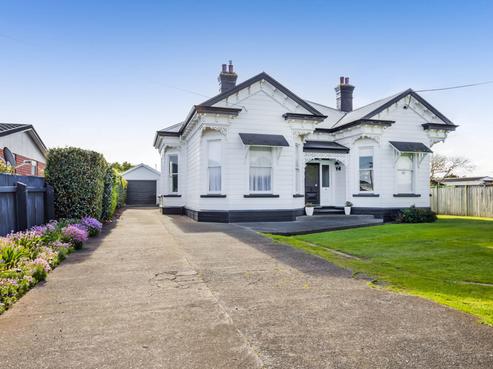 21 Victoria Street, Hawera