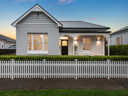 87 Gribblehirst Road, Sandringham