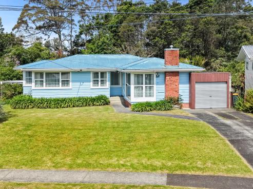 69 Woodside Road, Massey