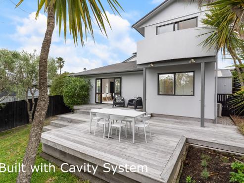 9 Western Springs Road, Morningside