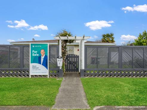 7/412 Avenue Road West, Hastings