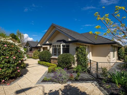 2 Aratia Way, Richmond