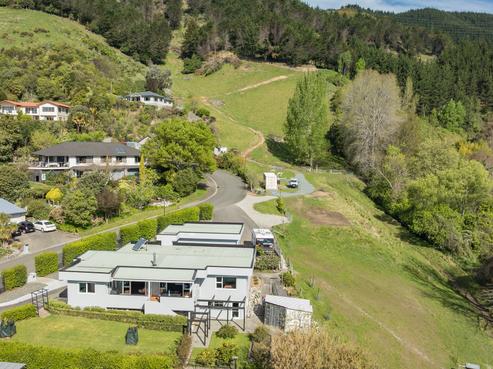 14 Hillplough Heights, Richmond