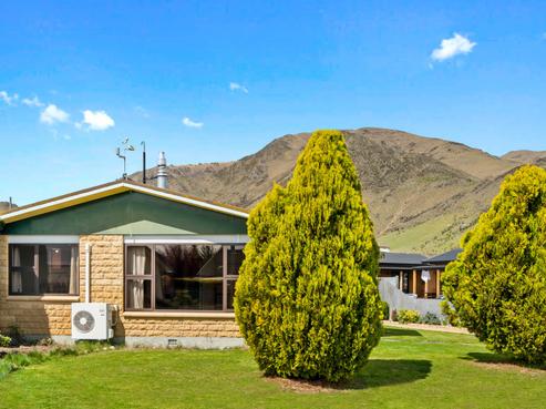14 Totara Peak Crescent, Omarama