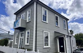 STANDALONE GREY LYNN VILLA
