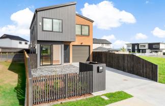 12 Harbourside Parade, Hobsonville