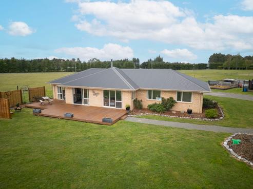 1 Eyredale Road, West Eyreton