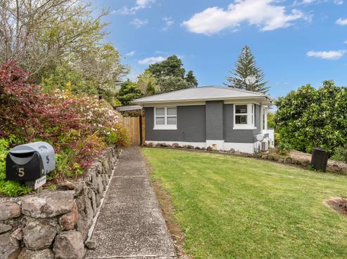 5 Adams Place, Kamo